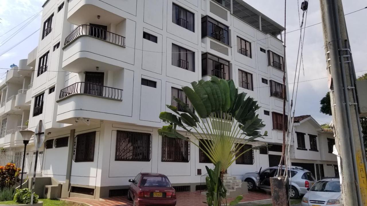 Lindo Apto Al Lado Del Parque Del Ingenio Apartamento *